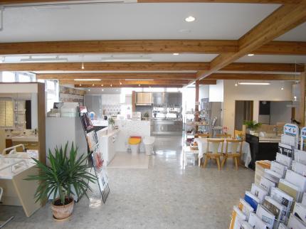 thm649_R0012381.jpg